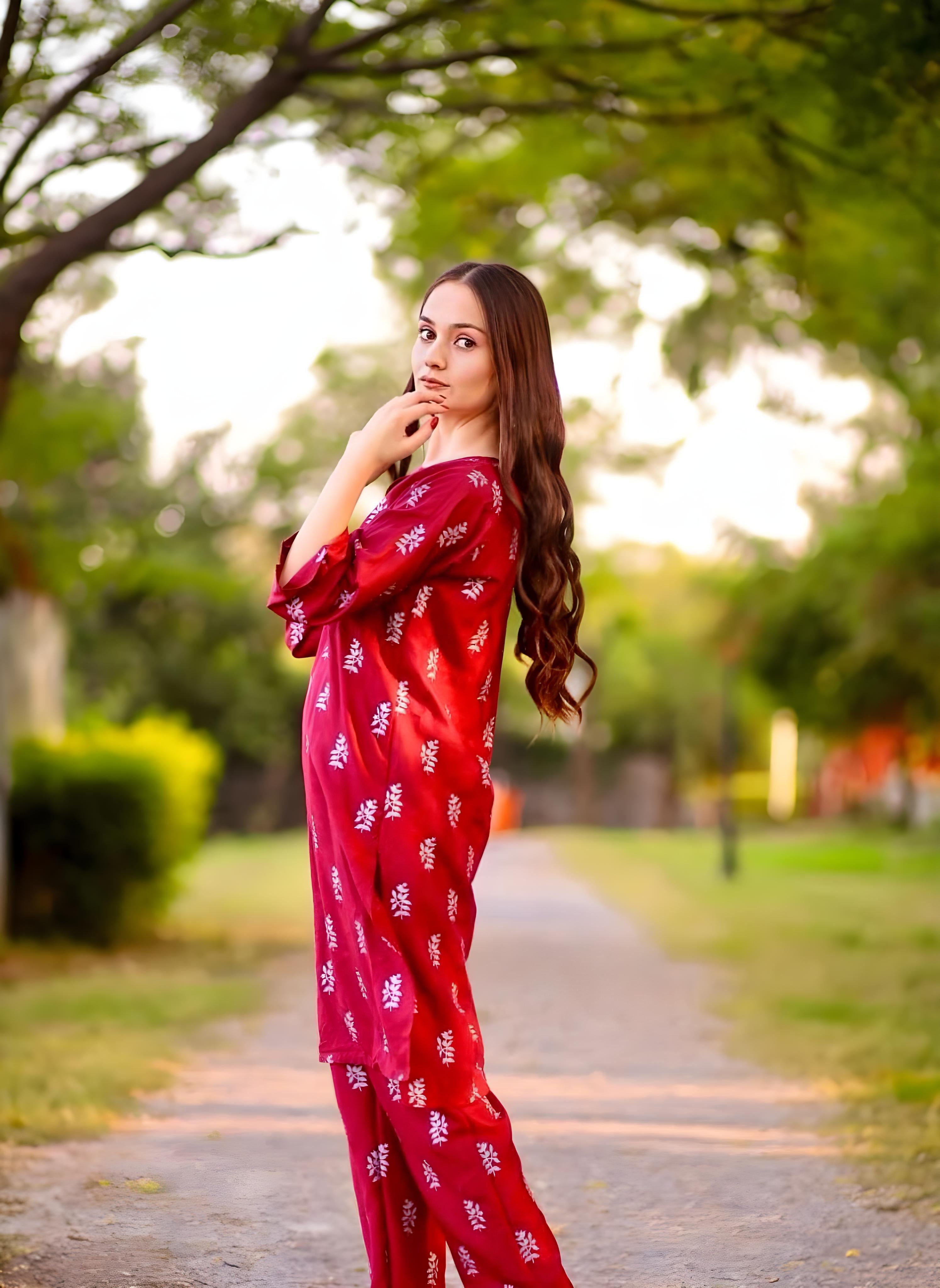 Lily Luxe 2pc stitched