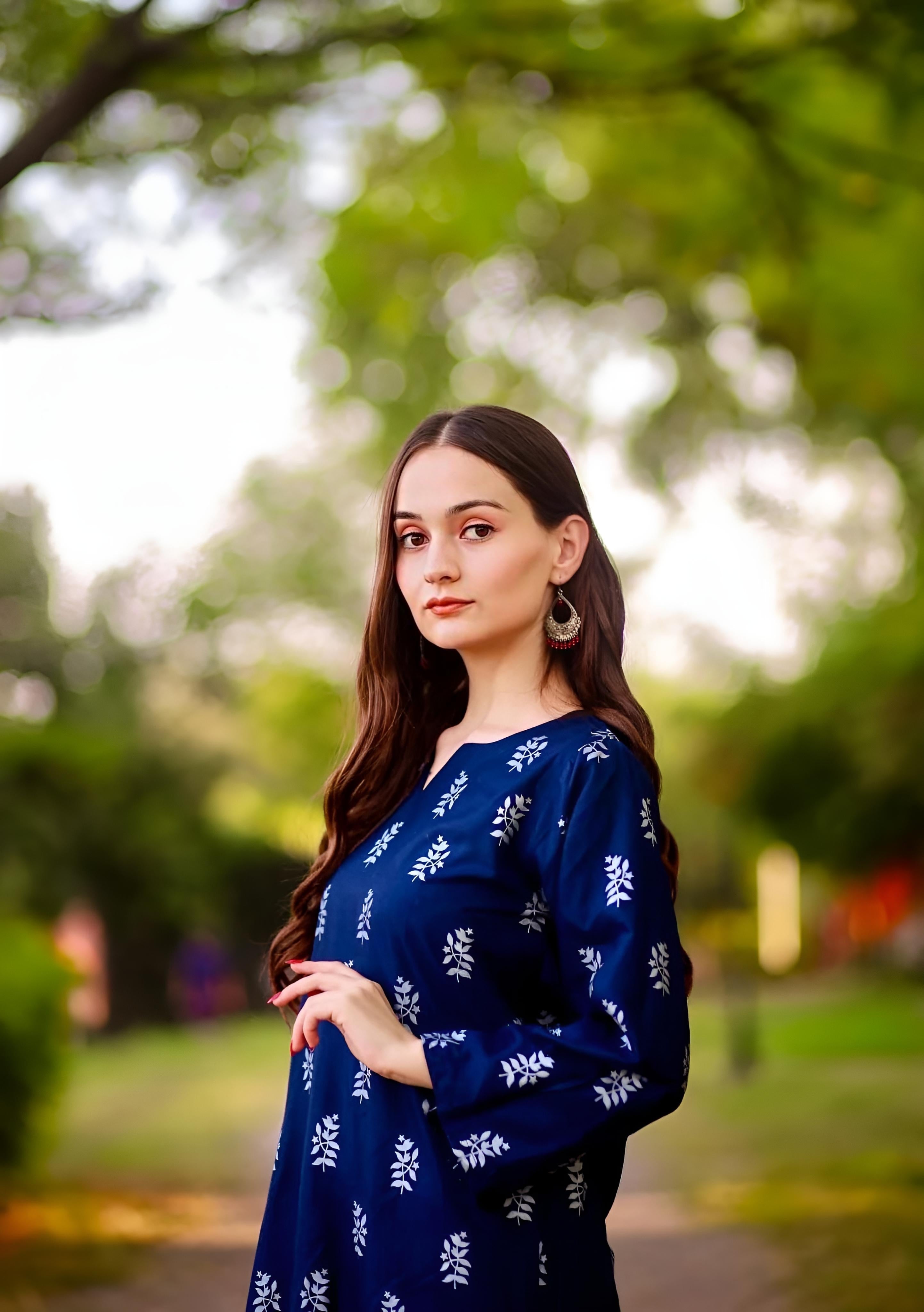 Lily Luxe 2pc stitched