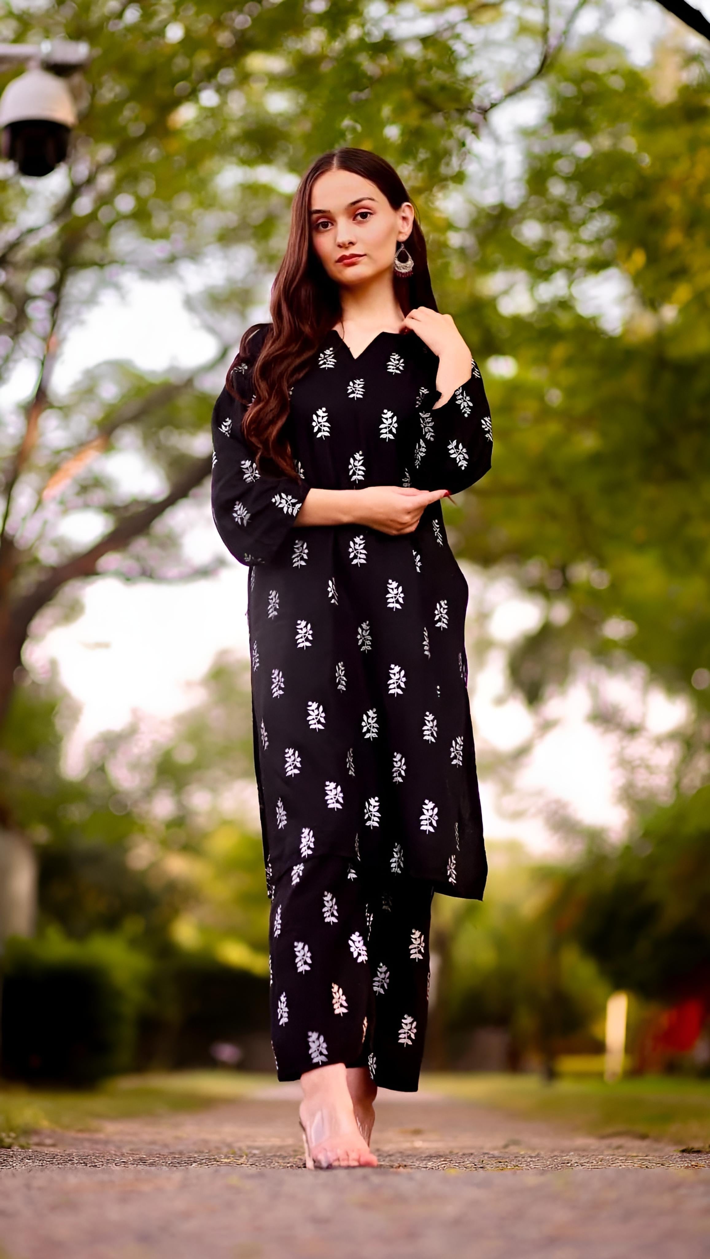 Lily Luxe 2pc stitched