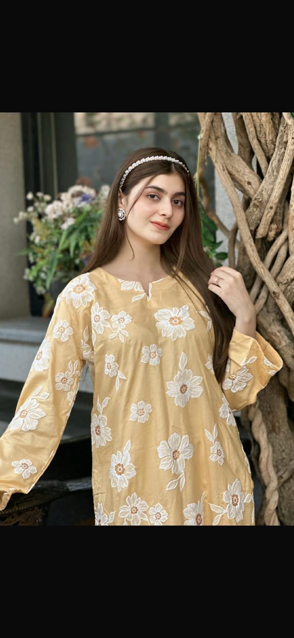 Blush Embosed Trending 2PC