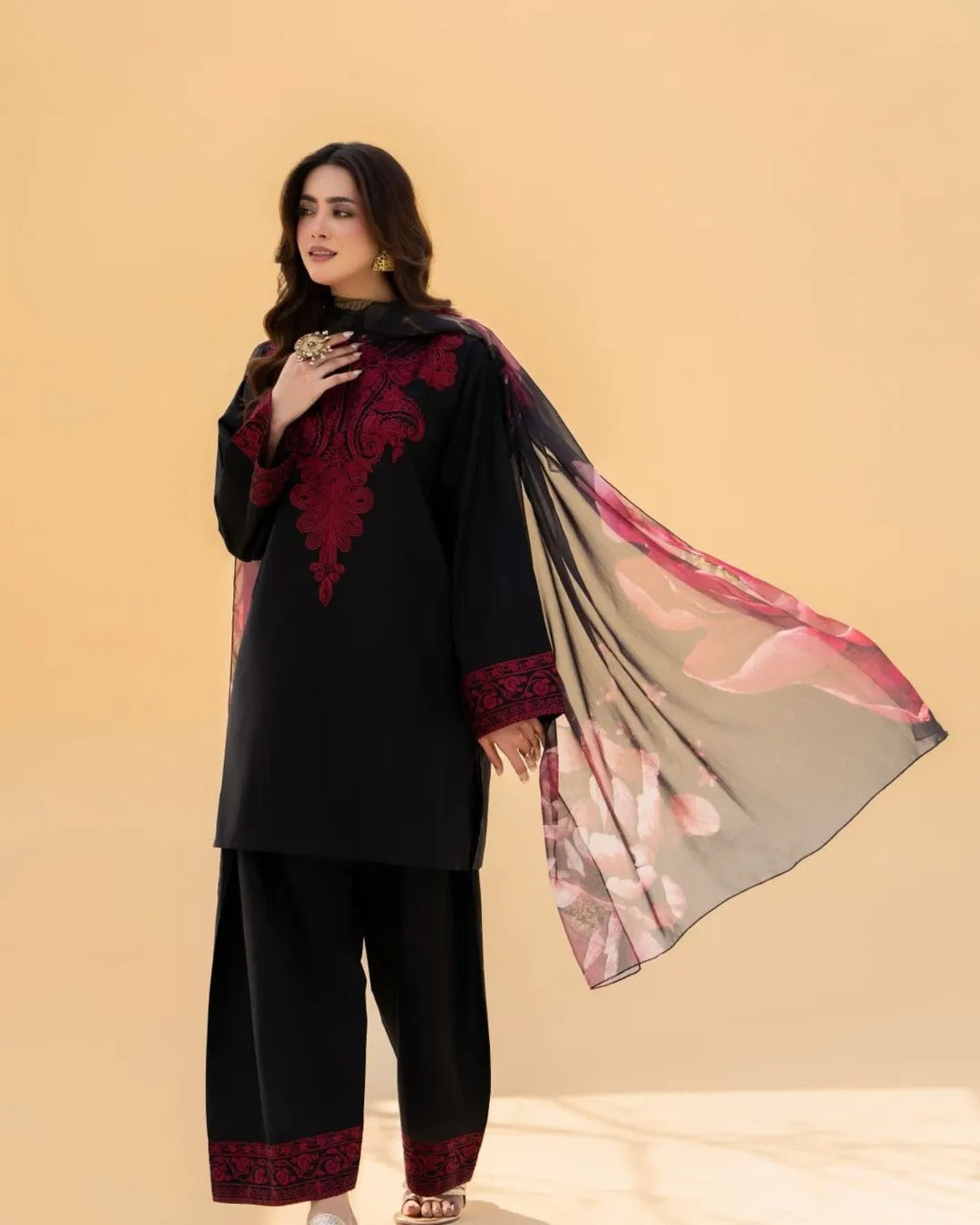MAHI-NOOR 3pc