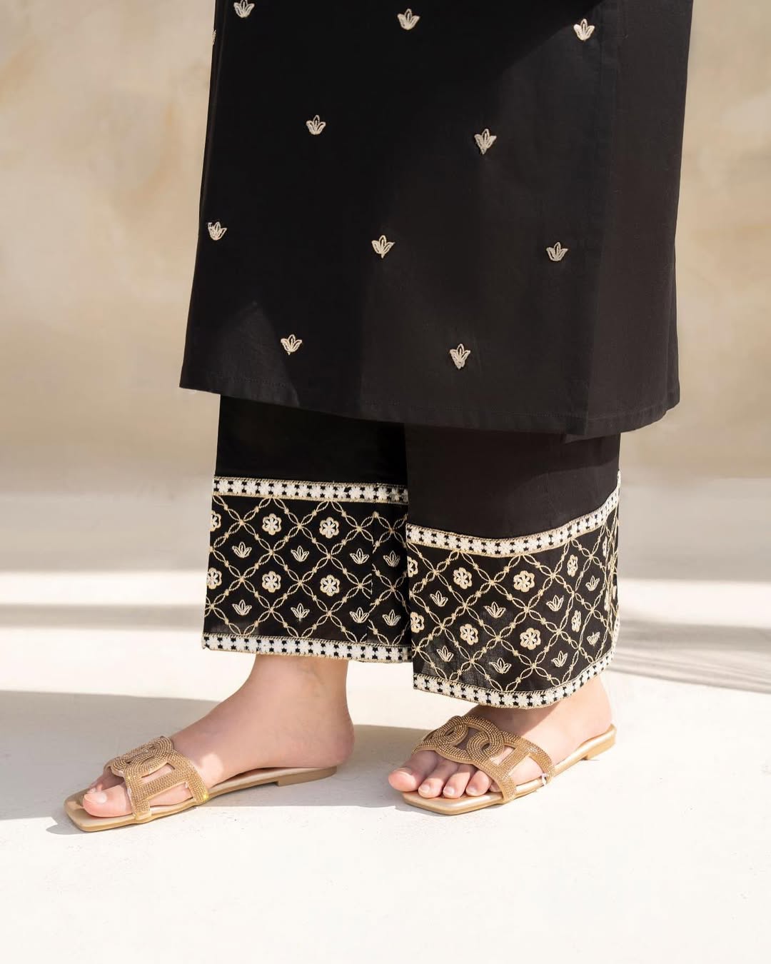 BLACK HOCK 2pc