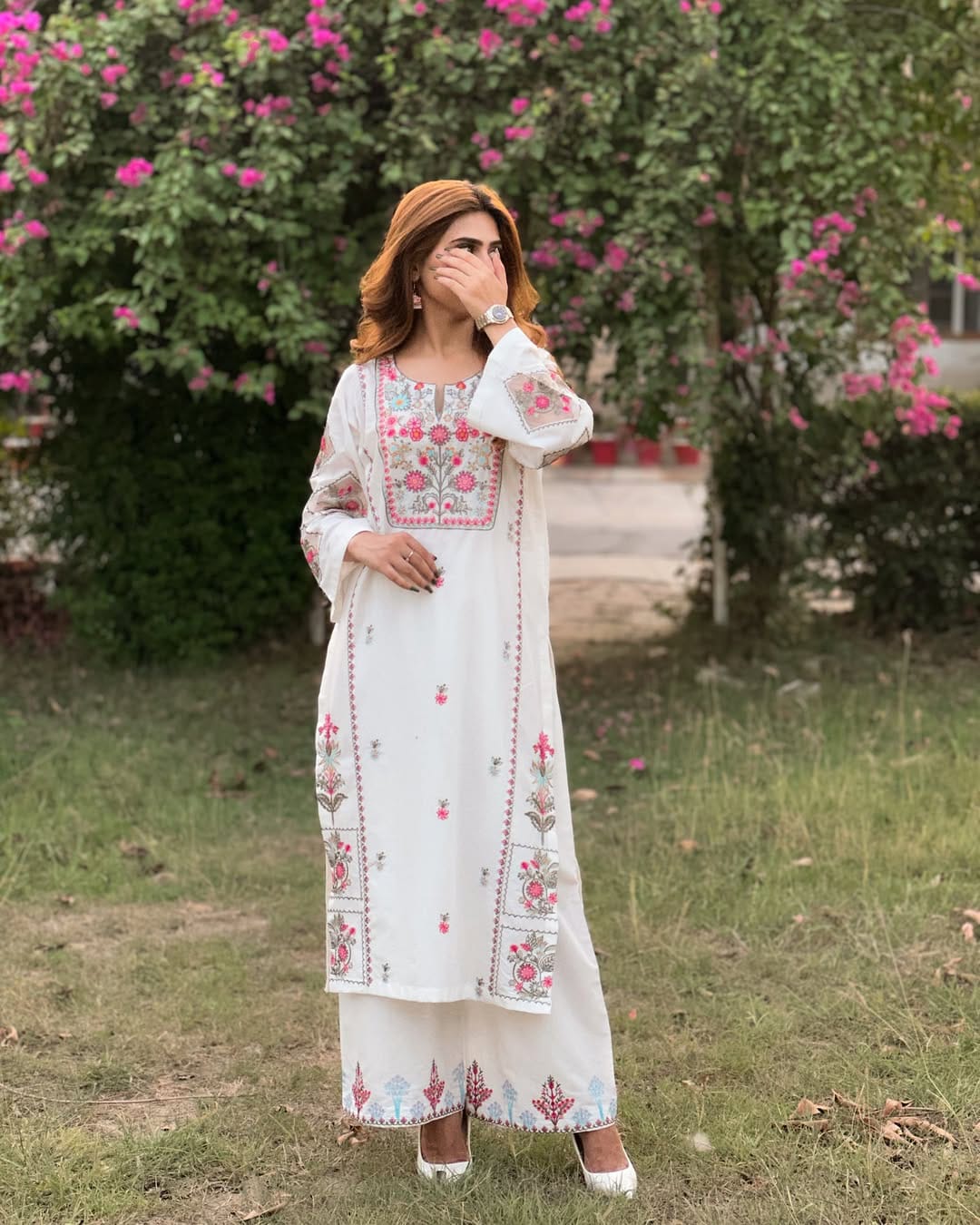 WHITE DOVE 2pc