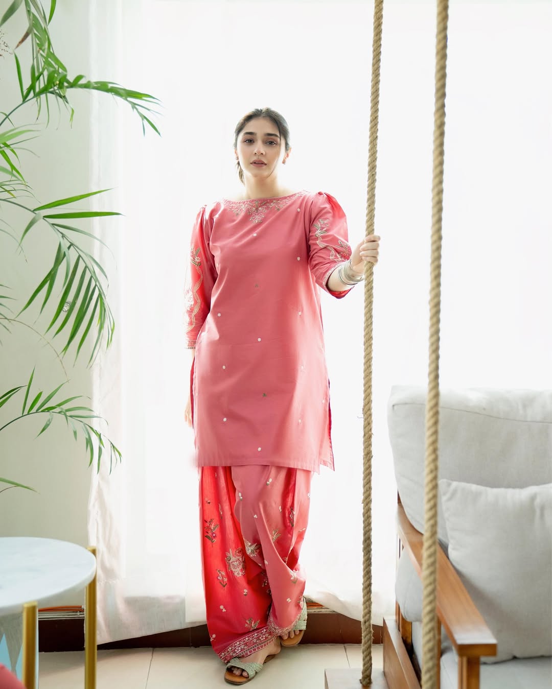 MEHAK 2pc